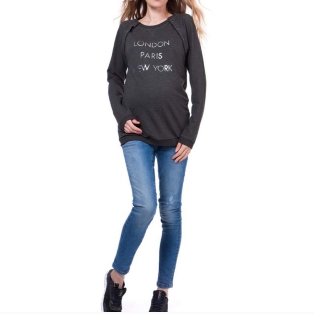 Nursing sweatshirt